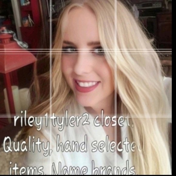 Adrianna Papell Taupe  Moroccan Tile Print Surplice Top Smocked Cuffs Chic sz S - Picture 9 of 10